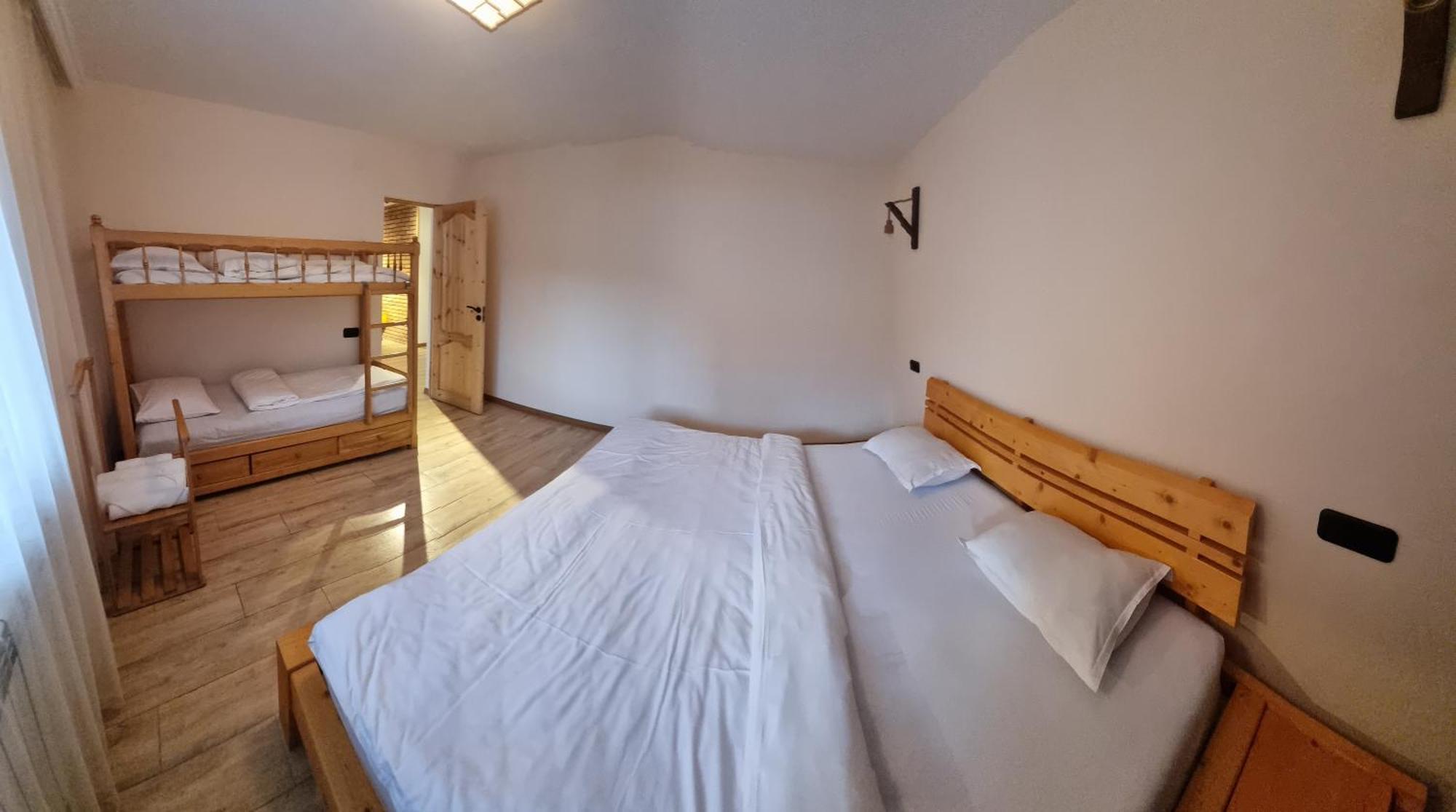 Villa Sunshine , Apartment With 4 Bedrooms,Whole Apartment, Апартмент Целиком Dilidzjan Buitenkant foto